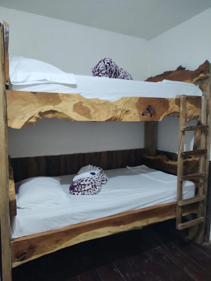 Hostal Casa Madrigal Hotel Filandia Luaran gambar